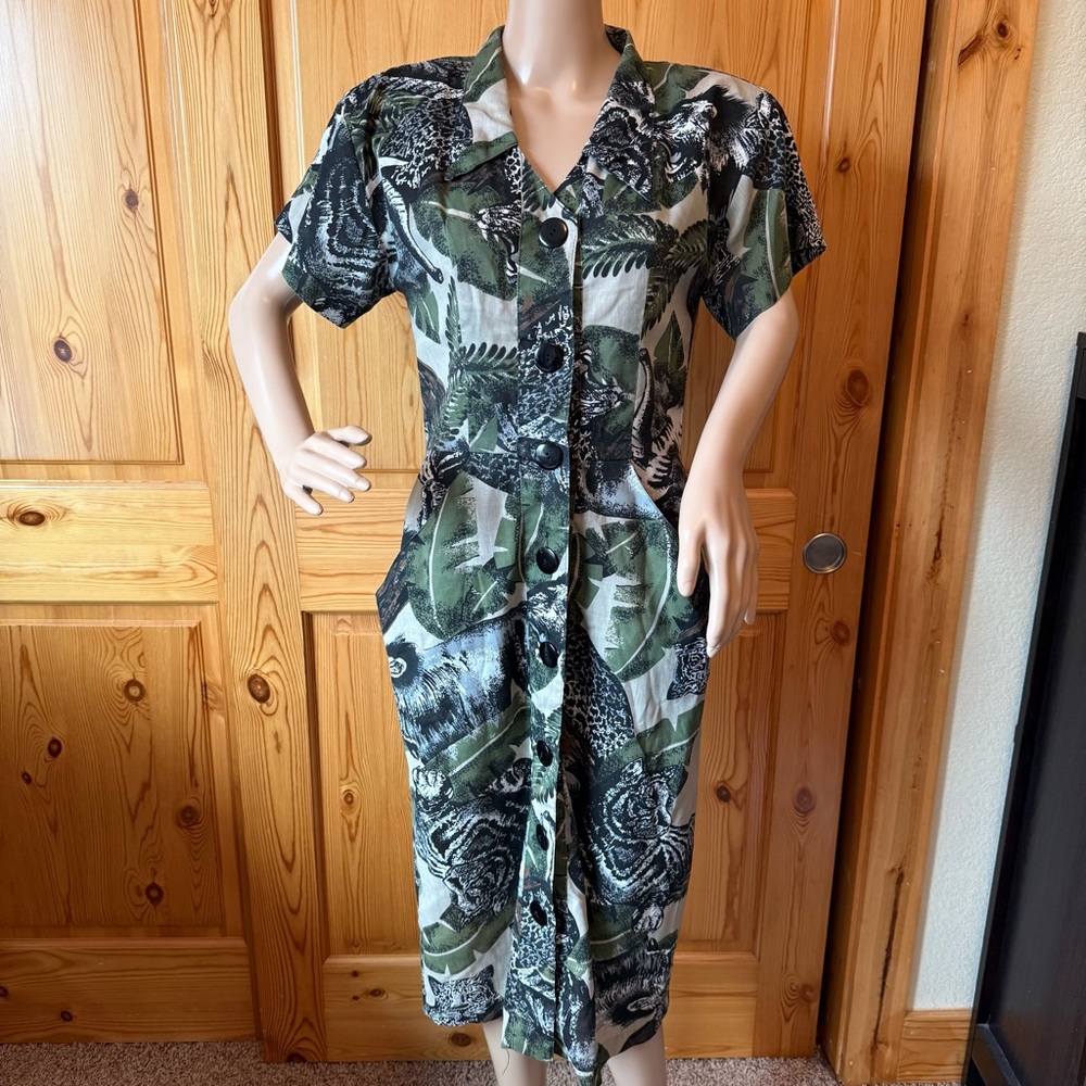 Vintage 80s Bee Darlin 40s Style Dress Size 9 Animal Print Jungle Green Black
